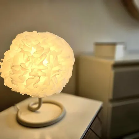 Aréna - 2 - Vue Sur Les Arènes * Nîmes